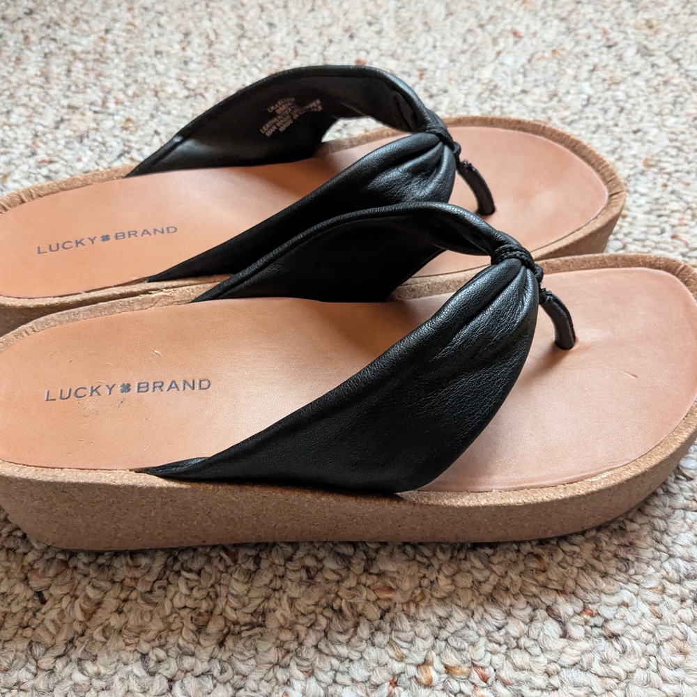 Lucky Brand Black and Tan Women's Sandals